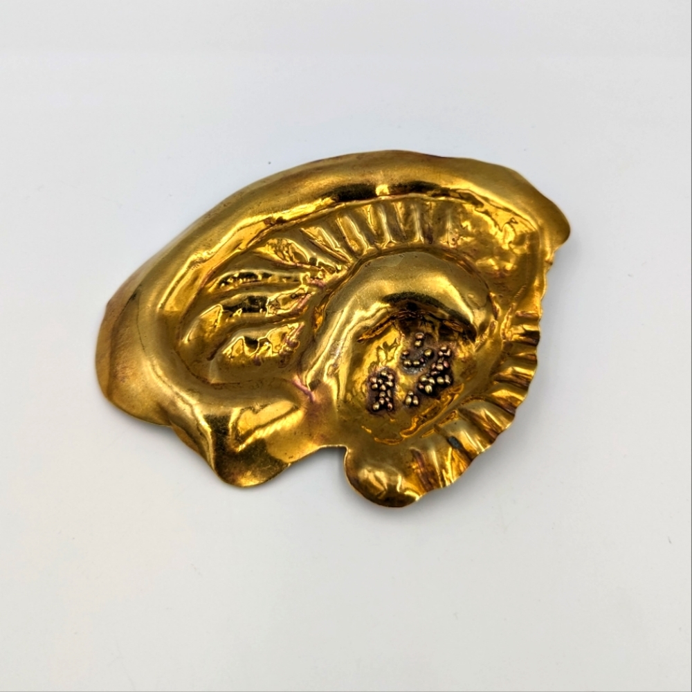 Vintage statement organic/nautical creature motifs abstract Gold Field brooch